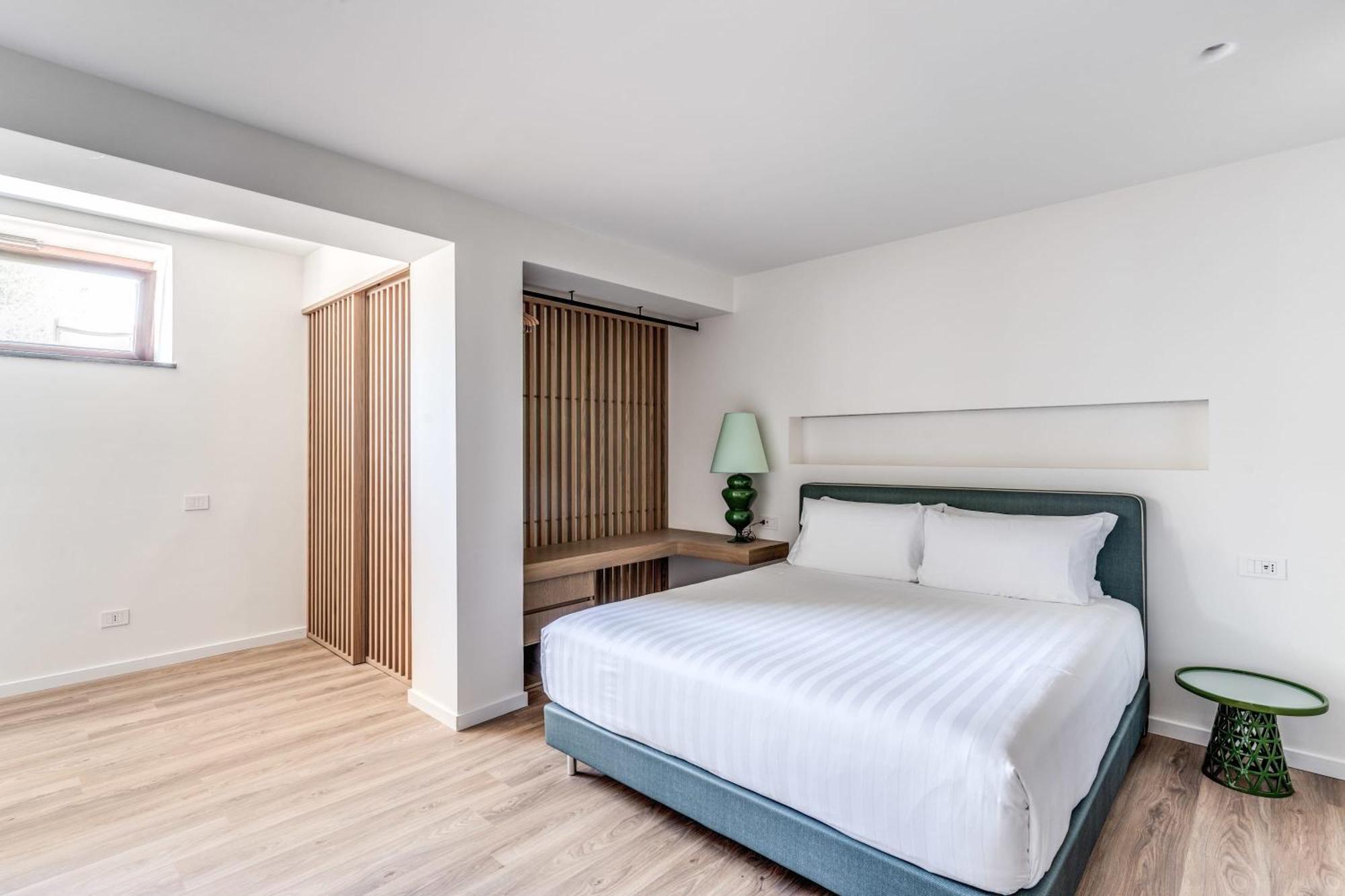 Villa Milena Modern Elegance Views And Guest Services ซอร์เรนโต ภายนอก รูปภาพ