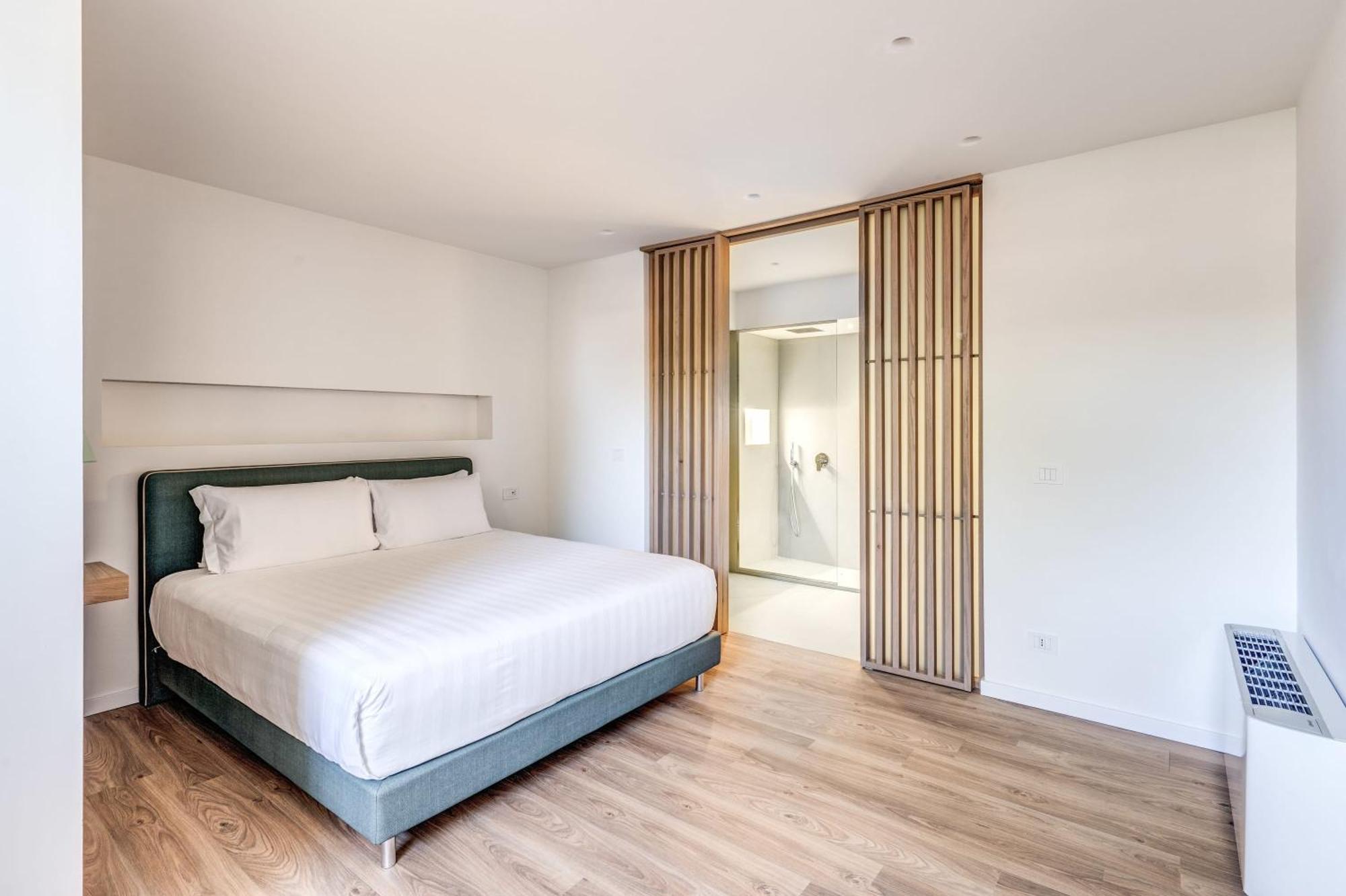 Villa Milena Modern Elegance Views And Guest Services ซอร์เรนโต ภายนอก รูปภาพ